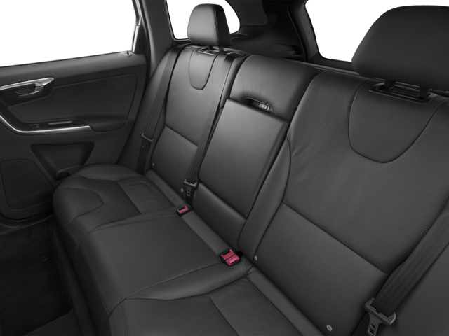 2015 Volvo XC60 T6 Platinum