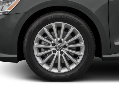 2017 Volkswagen Passat 1.8T SEL Premium