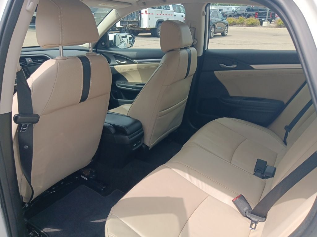 2017 Honda Civic Touring