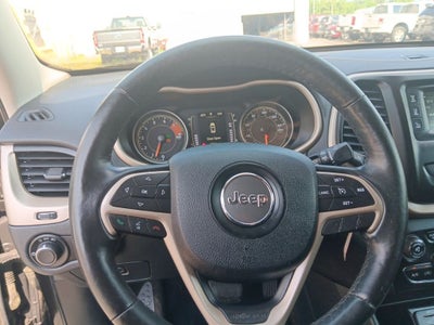 2016 Jeep Cherokee Sport