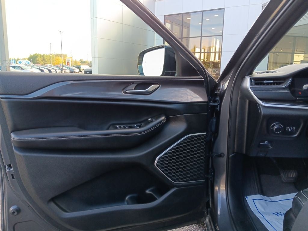 2021 Jeep Grand Cherokee L Altitude