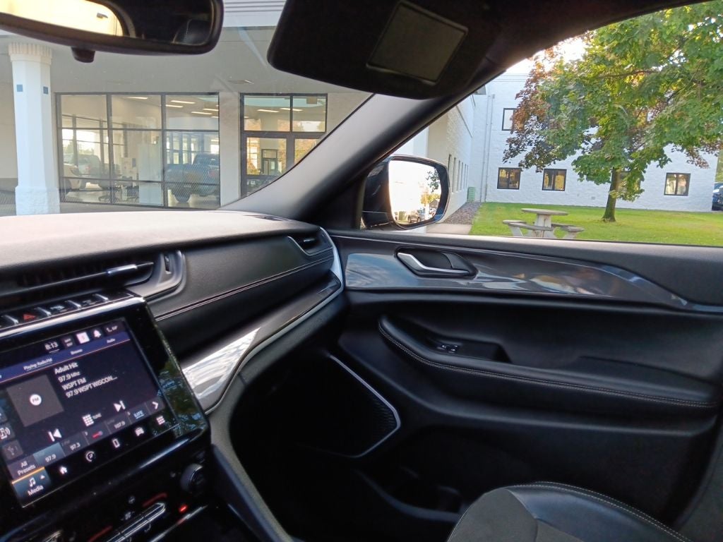 2021 Jeep Grand Cherokee L Altitude