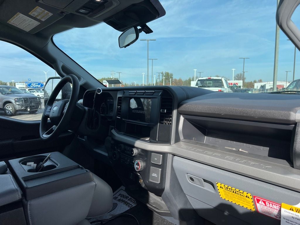 2023 Ford F-350SD XL DRW