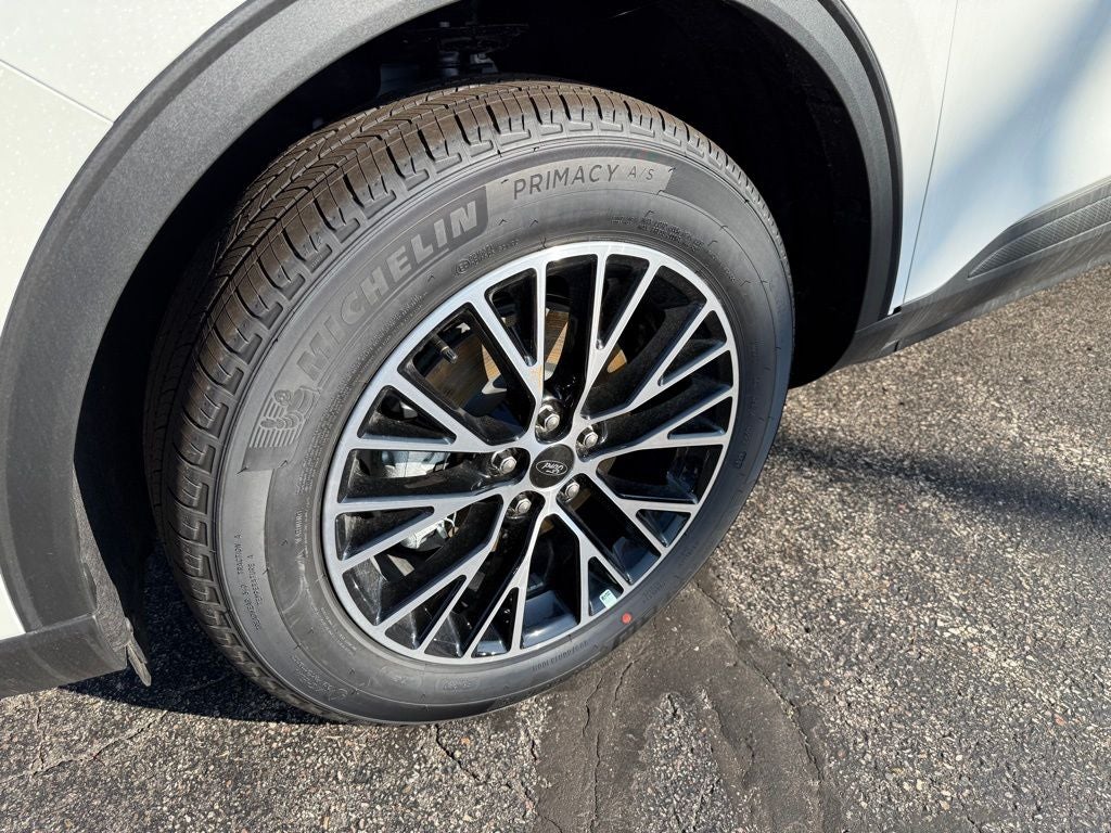 2025 Ford Escape Plug-In Hybrid Base