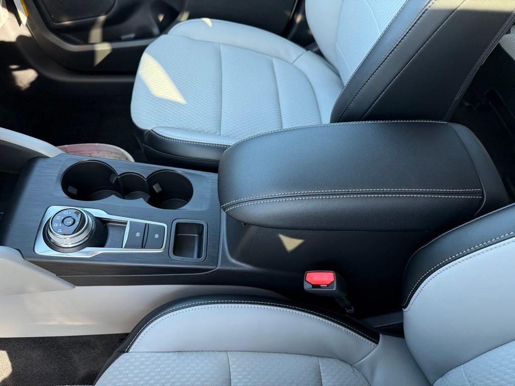 2025 Ford Escape Plug-In Hybrid Base