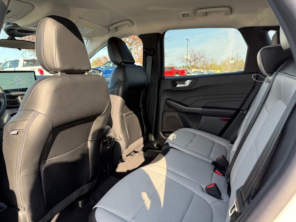 2025 Ford Escape Plug-In Hybrid Base