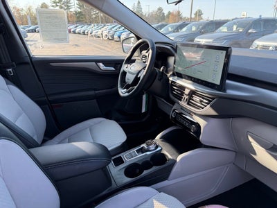 2025 Ford Escape Plug-In Hybrid Base