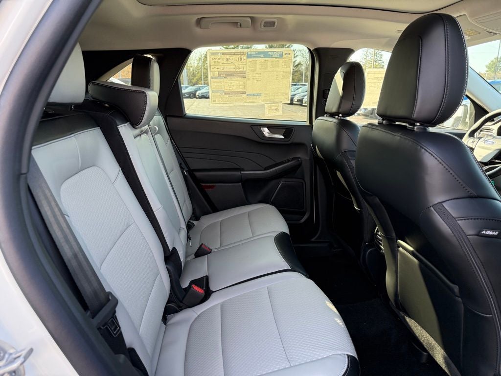 2025 Ford Escape Plug-In Hybrid Base