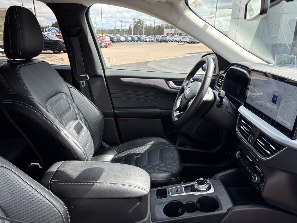 2023 Ford Escape Platinum
