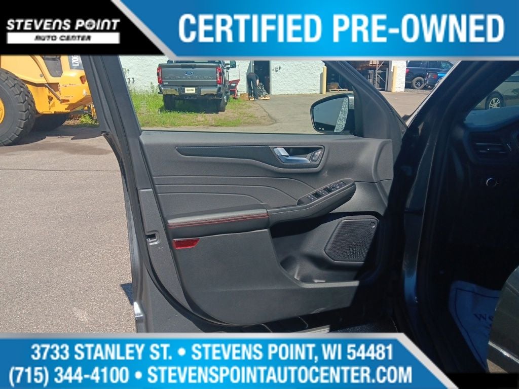 2025 Ford Escape ST-Line