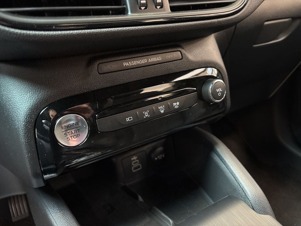 2026 Ford Escape Hybrid ST-Line Select