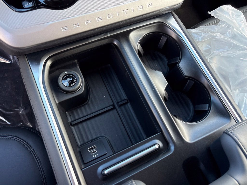 2027 Ford Expedition Max MAX Active