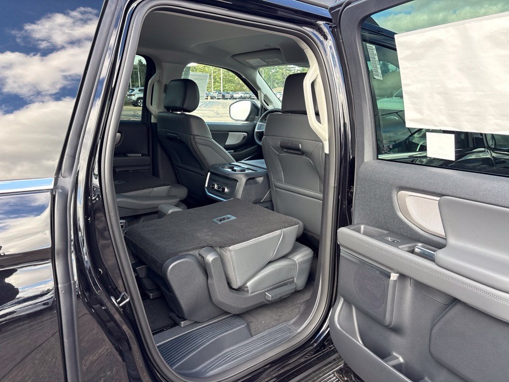 2027 Ford Expedition Max MAX Active