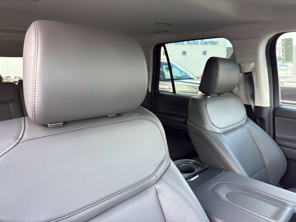 2027 Ford Expedition Max MAX Active