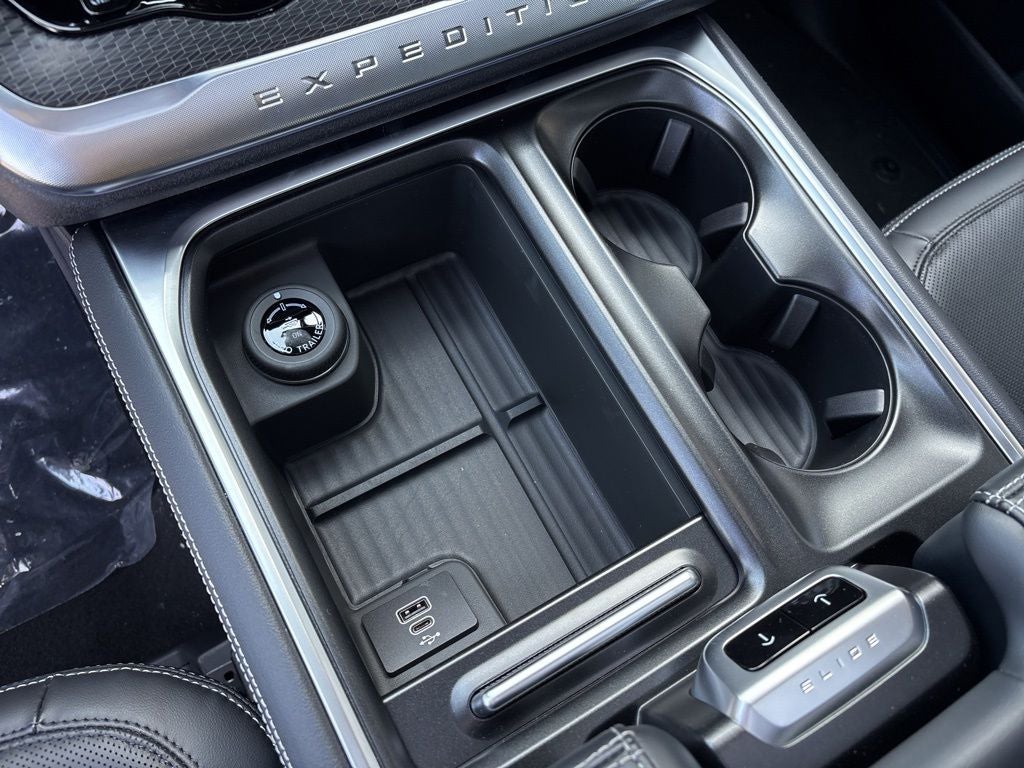 2026 Ford Expedition Max MAX Platinum®