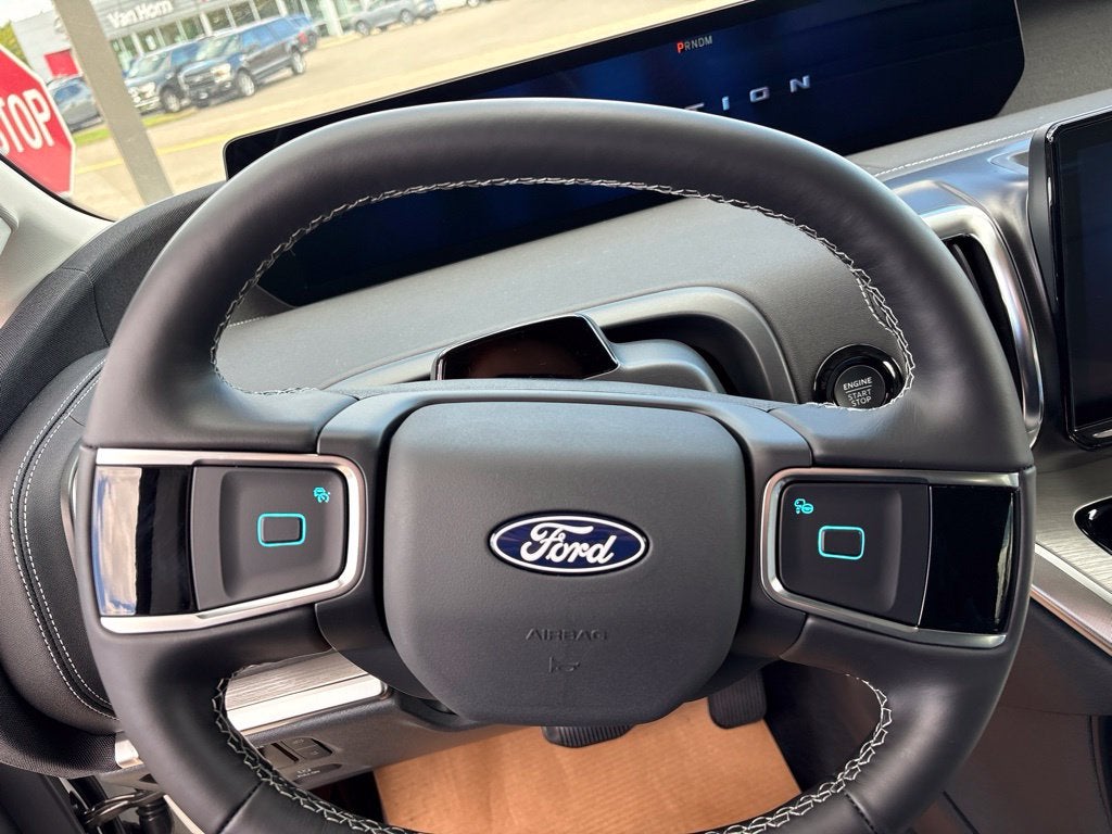 2027 Ford Expedition Max MAX Platinum