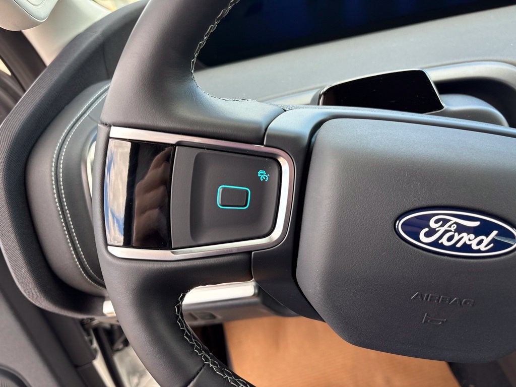 2027 Ford Expedition Max MAX Platinum