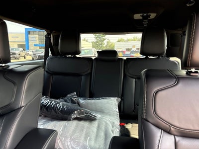 2027 Ford Expedition Max MAX Platinum