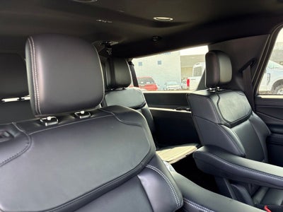 2027 Ford Expedition Max MAX Platinum