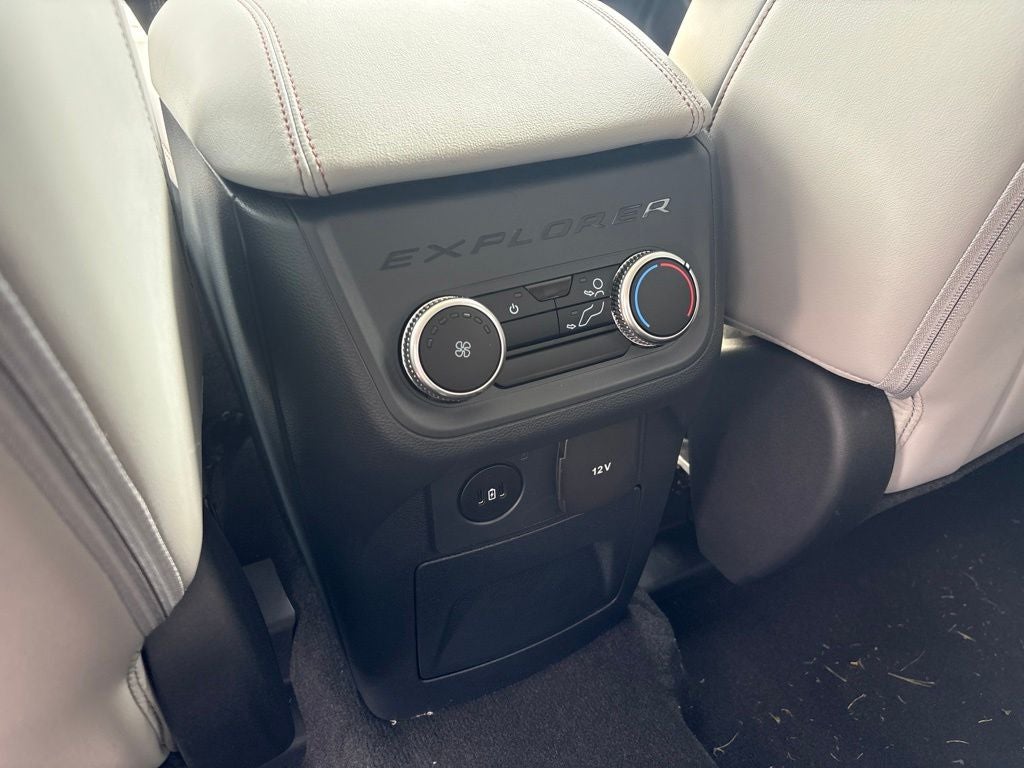 2026 Ford Explorer Active w/100A Pkg