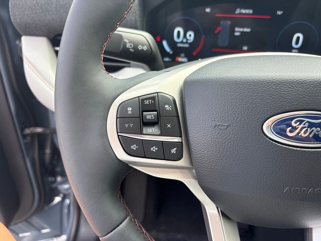 2026 Ford Explorer Active w/100A Pkg