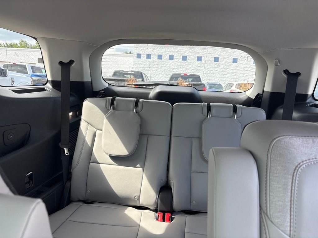 2026 Ford Explorer Active w/100A Pkg