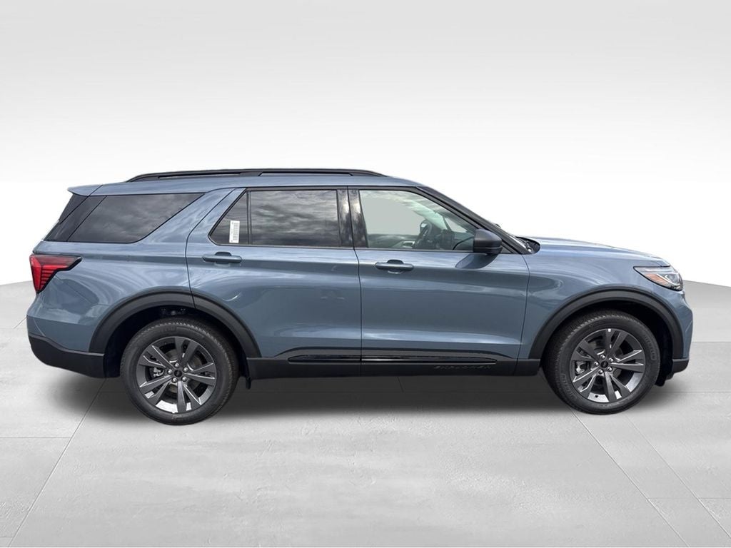 2026 Ford Explorer Active w/100A Pkg