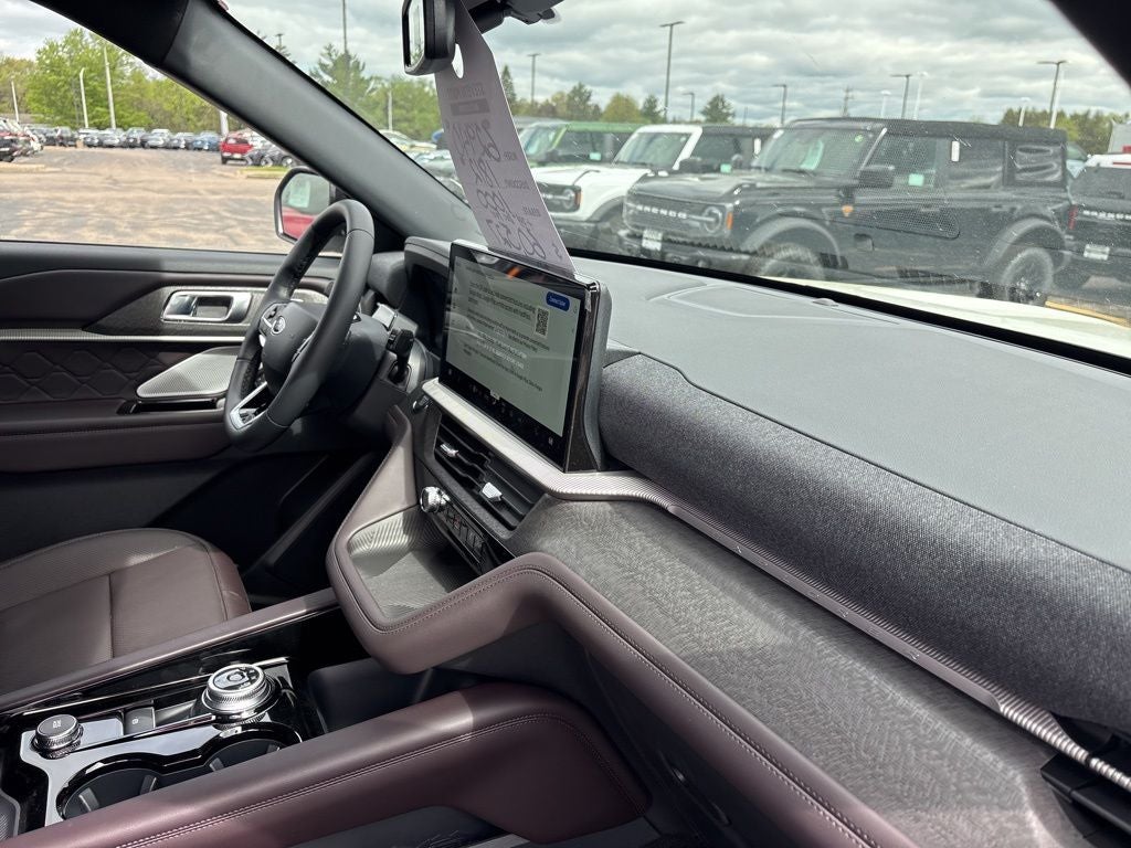 2026 Ford Explorer Platinum™