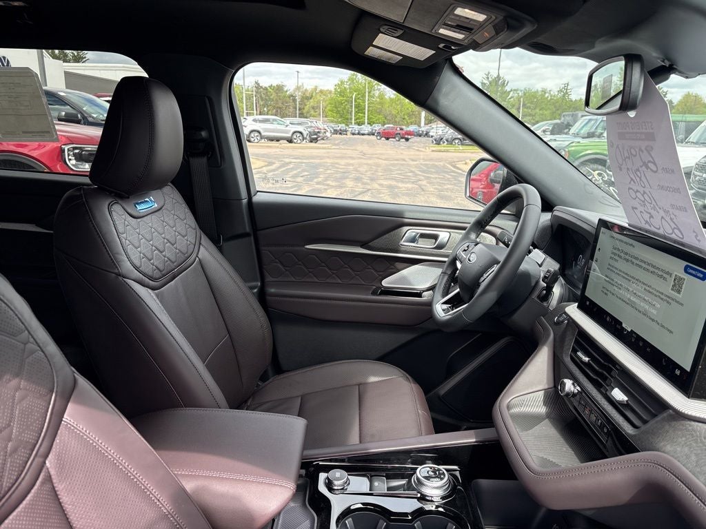 2026 Ford Explorer Platinum™