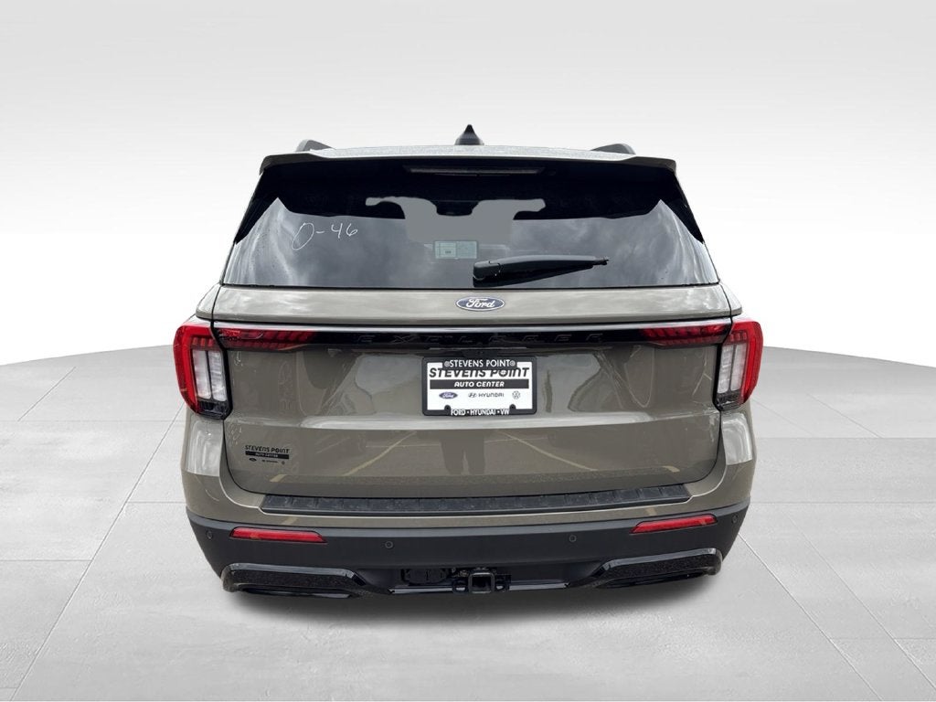 2027 Ford Explorer ST-Line
