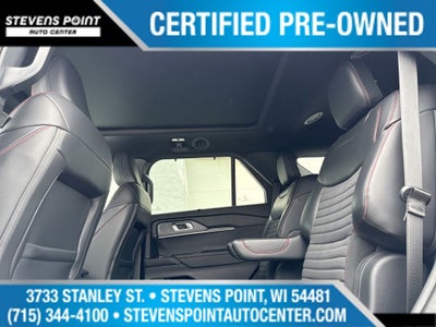 2025 Ford Explorer ST-Line
