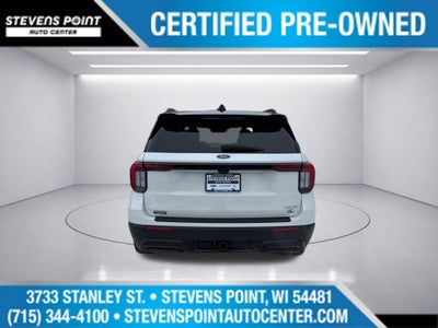 2025 Ford Explorer ST-Line