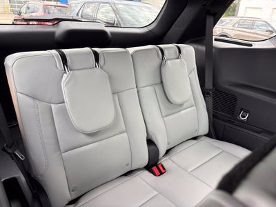 2027 Ford Explorer Platinum™