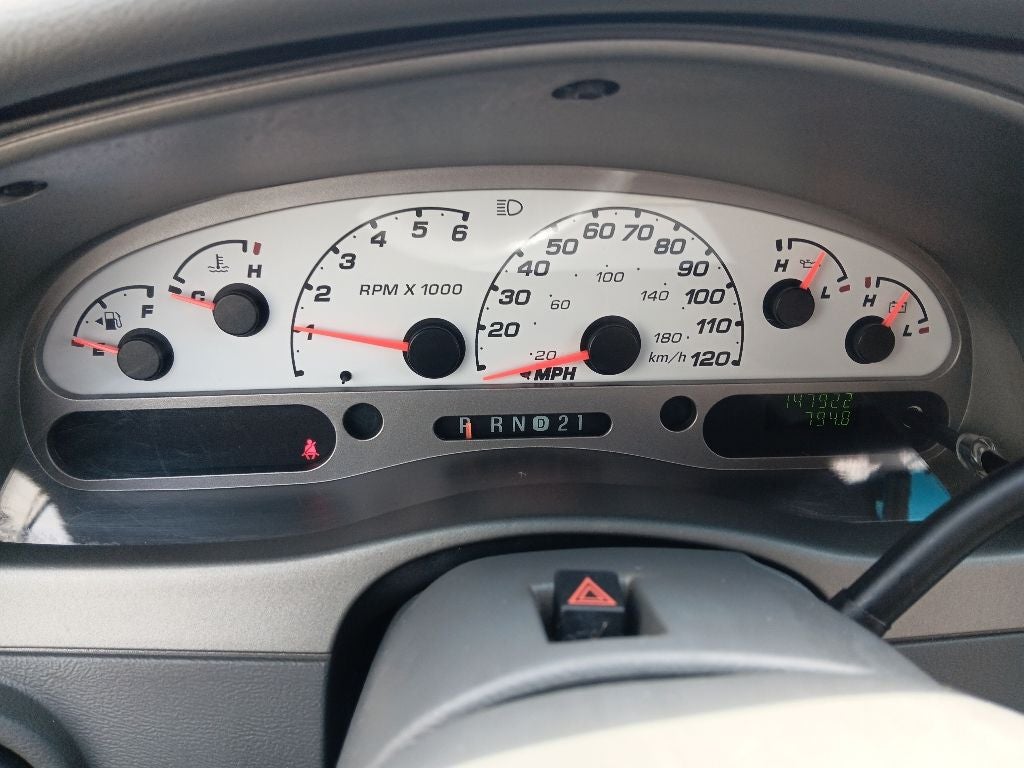 2004 Ford Explorer Sport Trac XLS