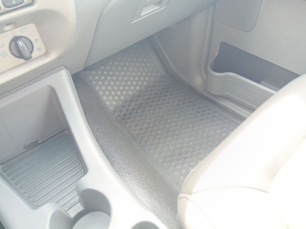 2004 Ford Explorer Sport Trac XLS