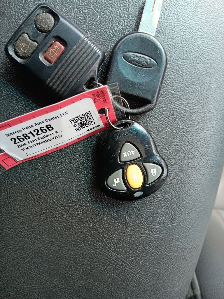 2004 Ford Explorer Sport Trac XLS