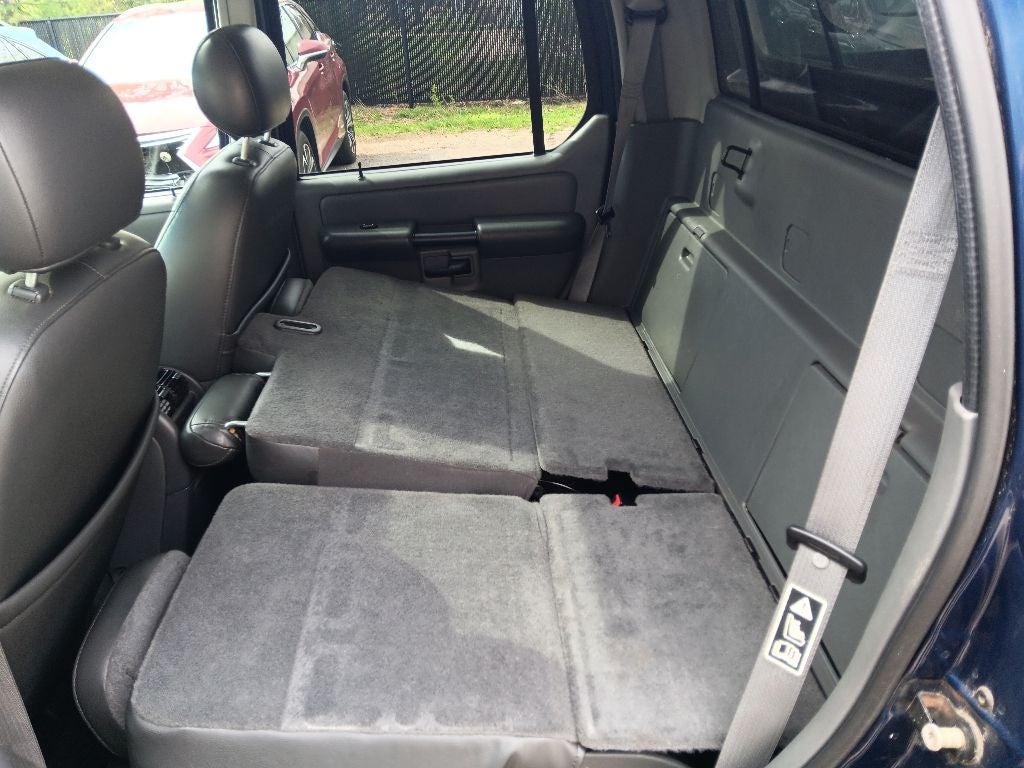 2004 Ford Explorer Sport Trac XLS