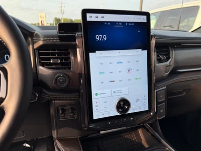 2025 Ford F-150 Lightning Platinum