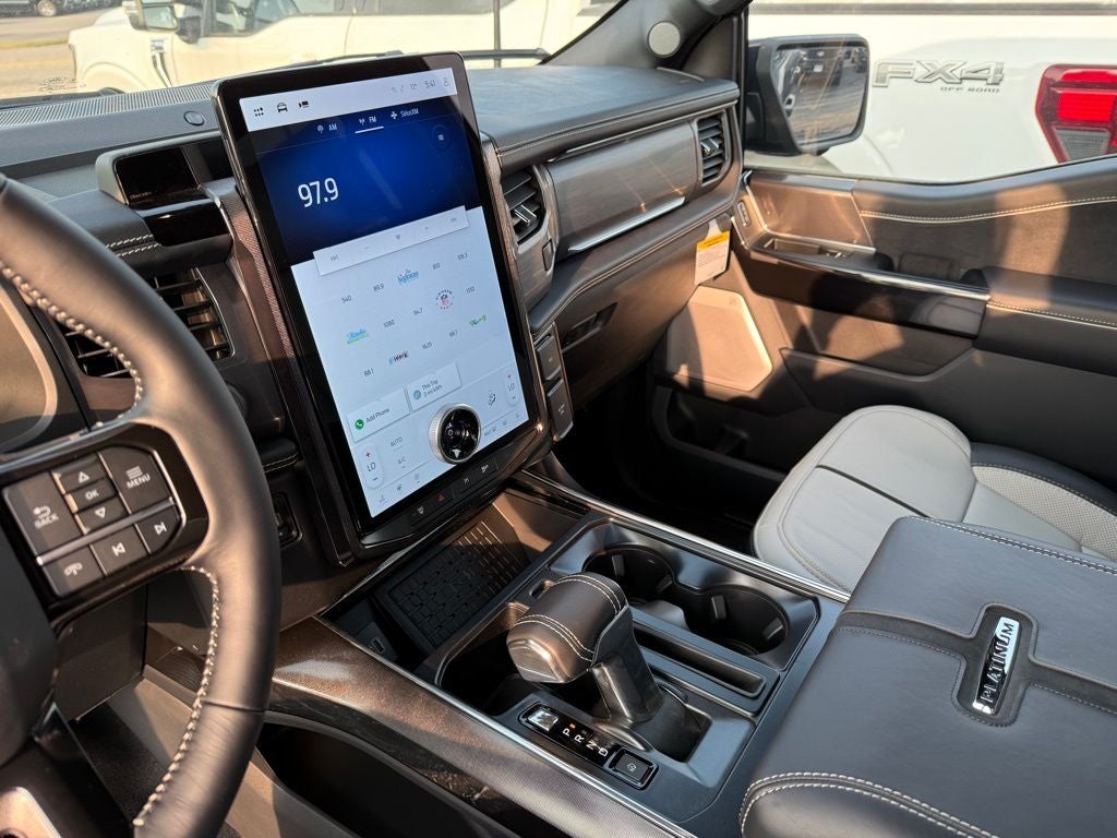 2025 Ford F-150 Lightning Platinum