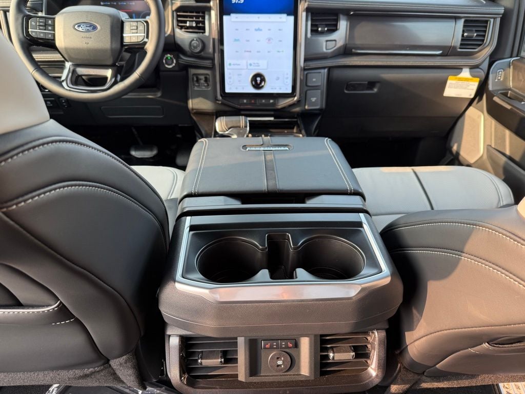 2025 Ford F-150 Lightning Platinum