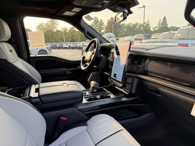 2025 Ford F-150 Lightning Platinum