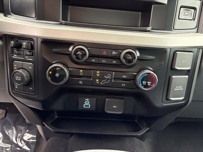 2027 Ford F-250SD F-250® XLT