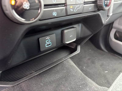 2027 Ford F-250SD F-250® XLT