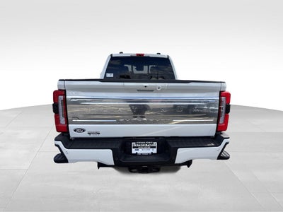 2027 Ford F-250SD F-250® Platinum®