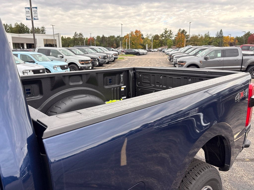 2027 Ford F-250SD F-250® Platinum®