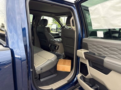 2027 Ford F-250SD F-250® Platinum®