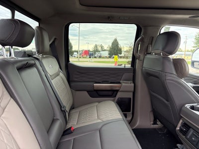 2027 Ford F-250SD F-250® Platinum®