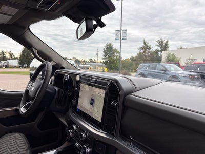 2027 Ford F-250SD F-250® Platinum®