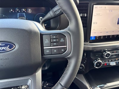 2027 Ford F-350SD F-350® Lariat®