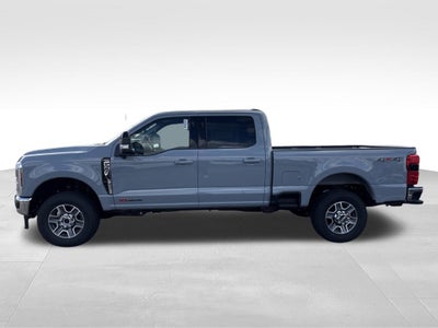 2027 Ford F-350SD F-350® Lariat®